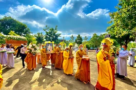 Cung thỉnh kim quan Trưởng lão Hòa thượng Thích Nhuận Thanh, Thành viên Hội đồng Chứng minh nhập bảo tháp