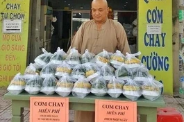 Truy tặng Bằng khen của Thủ tướng Chính phủ đến Phật tử Vũ Quốc Cường