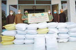 Chương trình "Túi gạo nghĩa tình" sẽ tặng 100 tấn gạo hỗ trợ người dân trong mùa dịch Covid-19