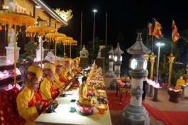 Pháp hội Dược Sư nguyện cầu dịch bệnh Covid-19 được tiêu trừ, chúng sanh an lạc