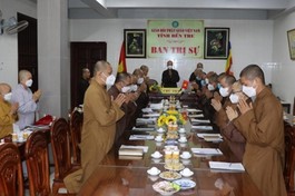 Chư tôn đức niệm Phật cầu gia hộ