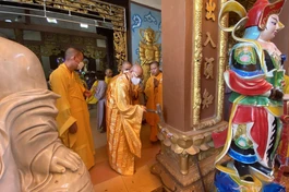 Cử hành nghi thức trùng tu chùa Viên Giác