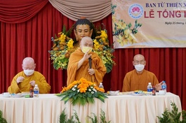 Hòa thượng Thích Giác Toàn phát biểu tán thán các thành viên Ban Từ thiện - Xã hội báo Giác Ngộ