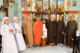 Đoàn Ban Trị sự GHPGVN tỉnh Bạc Liêu chúc Tết Chôl Chnăm Thmây