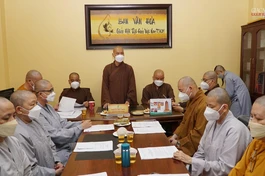 Thượng tọa Thích Trí Chơn chủ trì buổi họp của Ban Văn hóa Phật giáo TP.HCM