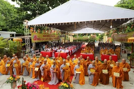 Tăng Ni sinh học nội điển được miễn học phí hoàn toàn