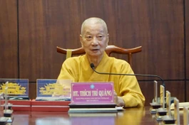 Trưởng lão Hòa thượng Thích Trí Quảng, Quyền Pháp chủ GHPGVN, Trưởng ban Trị sự GHPGVN TP.HCM chủ trì buổi họp