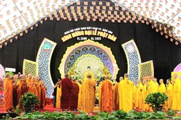 Quang cảnh lễ Kỷ niệm ngày Khánh đản Đức Thế Tôn, tại tổ đình Phước Viên, TP.Biên Hòa