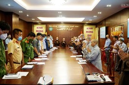 Ban Tổ chức Đại lễ họp với liên ngành các cơ quan chức năng sở tại về trật tự, phân luồng giao thông cho Đại lễ Phật đản tại Việt Nam Quốc Tự