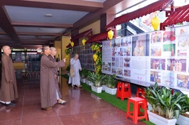 Triển lãm sẽ khai mạc vào lúc 7 giờ ngày mai, 12-6 tại Việt Nam Quốc Tự