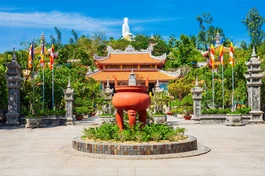 Chùa Long Sơn, nơi sẽ diễn ra Đại Giới đàn Trí Nghiêm do Ban Trị sự Phật giáo tỉnh Khánh Hòa tổ chức