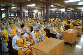 Trường hạ tổ đình chùa Bồ Đề tổ chức lễ Tự tứ kết thúc mùa An cư kiết hạ
