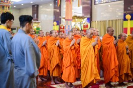 [TRỰC TIẾP] Khóa lễ cầu nguyện của Phật giáo Nam tông