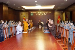Niệm Phật cầu gia hộ