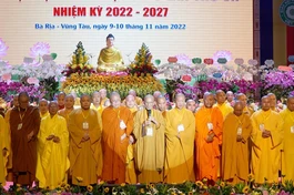 Hòa thượng Thích Huệ Trí, tân Trưởng ban Trị sự nhiệm kỳ 2022-2027 phát biểu nhận nhiệm vụ