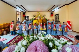 Phật tử chùa Hải Vân đã tích cực trong hoạt động tu tập và hoạt động của đạo tràng