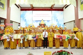 Chúc mừng chư vị được tấn phong giáo phẩm