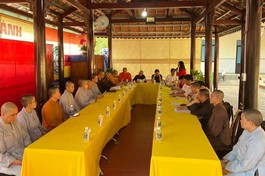 Đoàn Sở Nội vụ tỉnh cùng Ban Trị sự tỉnh làm việc cùng Ban Trị sự Phật giáo H.Phú Riềng