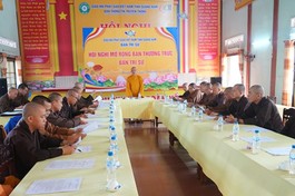 Buổi họp mở rộng nhằm triển khai một số hoạt động Phật sự