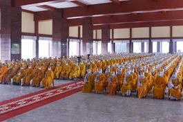 Tăng Ni sinh Học viện Phật giáo VN tại TP.HCM mùa an cư kiết hạ Phật lịch 2566 - Ảnh: B.Toàn/BGN