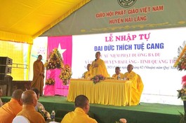 Thượng tọa Thích Từ Nguyện đạo từ đến đạo tràng niệm Phật đường Ba Du