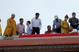 Thượng lương ngôi đại hùng bảo điện chùa Hoàng Xá