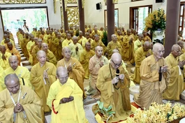 Ban Chức sự trường hạ tổ chức lễ tác pháp an cư tại chùa Vạn Thiện