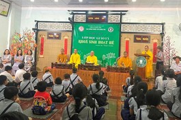 Bình Định: Chùa Long Đa (TX.An Nhơn) khai giảng lớp học giáo lý cho đoàn sinh Gia đình Phật tử