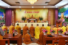 Quang cảnh lễ khai pháp tại trường hạ tùng lâm Quán Sứ