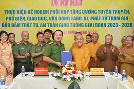 Ký kết công tác tuyên truyền, phổ biến về trật tự, an toàn giao thông 2023-2026