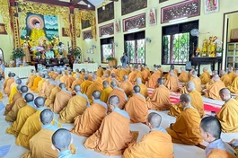 Chư hành giả tại trường hạ chùa Bình Quang, TP.Phan Thiết