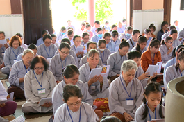 khóa tu Một ngày an lạc lần 5 được tổ chức tại chùa Kim Linh thu hút gần 250 Phật tử