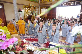 Hội Pháp Hoa Ấn Quang cúng dường trường hạ chùa Vĩnh An - tỉnh Bến Tre