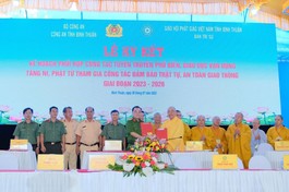 Hai bên ký kết về tăng cường công tác tuyên truyền bảo đảm trật tự, an toàn giao thông