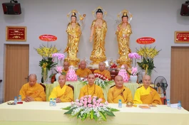 Chư tôn đức chứng minh, tham dự lễ Vu lan - Báo hiếu do chùa Pháp Lạc tổ chức