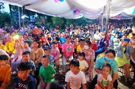 700 em thiếu nhi tham gia chương trình "Đón ánh trăng rằm 2023"