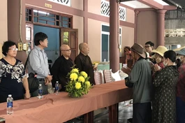 Chùa Hiển Nam, Hòa Đồng trao 200 phần quà đến những gia đình khó khăn tại TP.Quy Nhơn