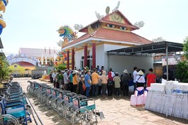 Chuẩn bị buổi trao xe lăn, quà đến người mù và các gia đình khó khăn tại H.Cẩm Mỹ