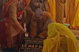 Bình Thuận: Lễ động thổ đặt đá trùng tu chánh điện chùa Phổ Hiền (H.Tuy Phong)