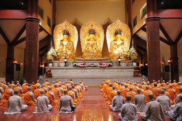 Giới trường chùa Thanh Tâm trong thời công phu khuya