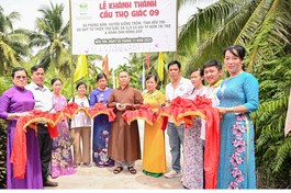 Cắt băng khánh thành cầu bê-tông Thọ Giác 9 tại H.Giồng Trôm