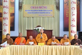 Thượng tọa Thích Nhuận Nghĩa phát biểu tại buổi làm việc