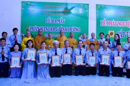  Ra mắt nhân sự Phân ban Gia đình Phật tử tỉnh nhiệm kỳ 2022-2027