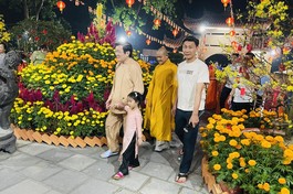 Ngài Trương Tấn Sang thăm chùa Pháp Minh vào ngày mồng 1 Tết