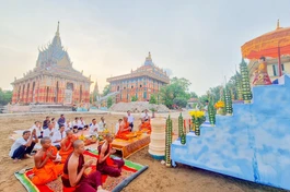 Lễ cầu nguyện công trình xây dựng ngôi sa-la sớm được thành tựu