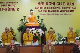 Chư tôn đức niệm Phật cầu gia bị