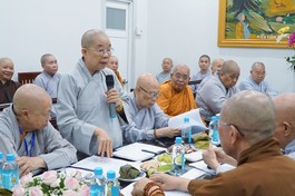 Ni trưởng Thích nữ Nhật Khương chủ trì buổi họp Thường trực Phân ban Ni giới T.Ư