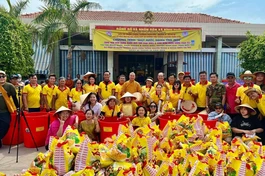 Hội Từ thiện chùa Tường Nguyên chuẩn bị trao quà đến bà con khó khăn