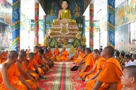 Hậu Giang: Hội Đoàn kết Sư sãi yêu nước tỉnh truyền giới theo nghi thức biệt truyền