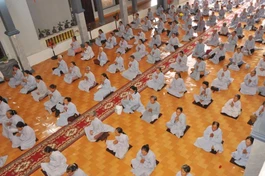 Quảng Nam: 9 đạo tràng cụm cánh Đông tham gia khóa tu “Một ngày an lạc” tại chùa Bình Hải